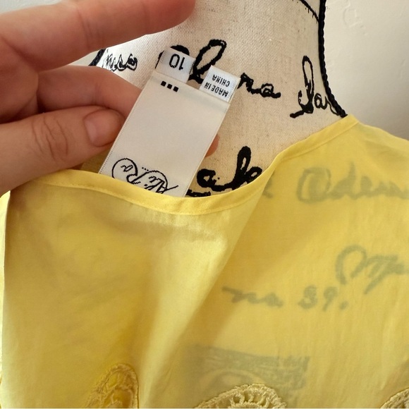 Ali Ro Yellow Lace Dress 
Size 10 - Picture 5 of 6